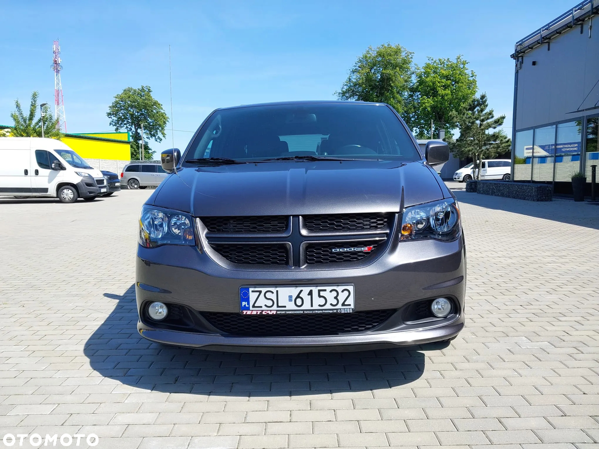 Dodge Grand Caravan - 26