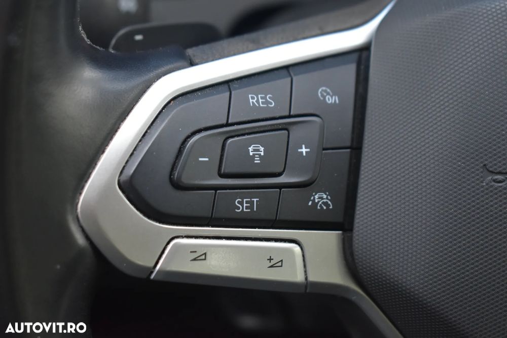 Volkswagen Passat 2.0 TDI DSG Highline - 15
