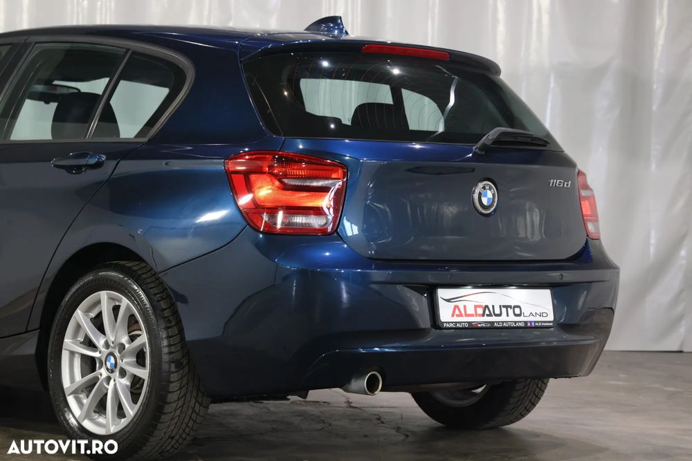 BMW Seria 1 116d EfficientDynamics Edition - 31