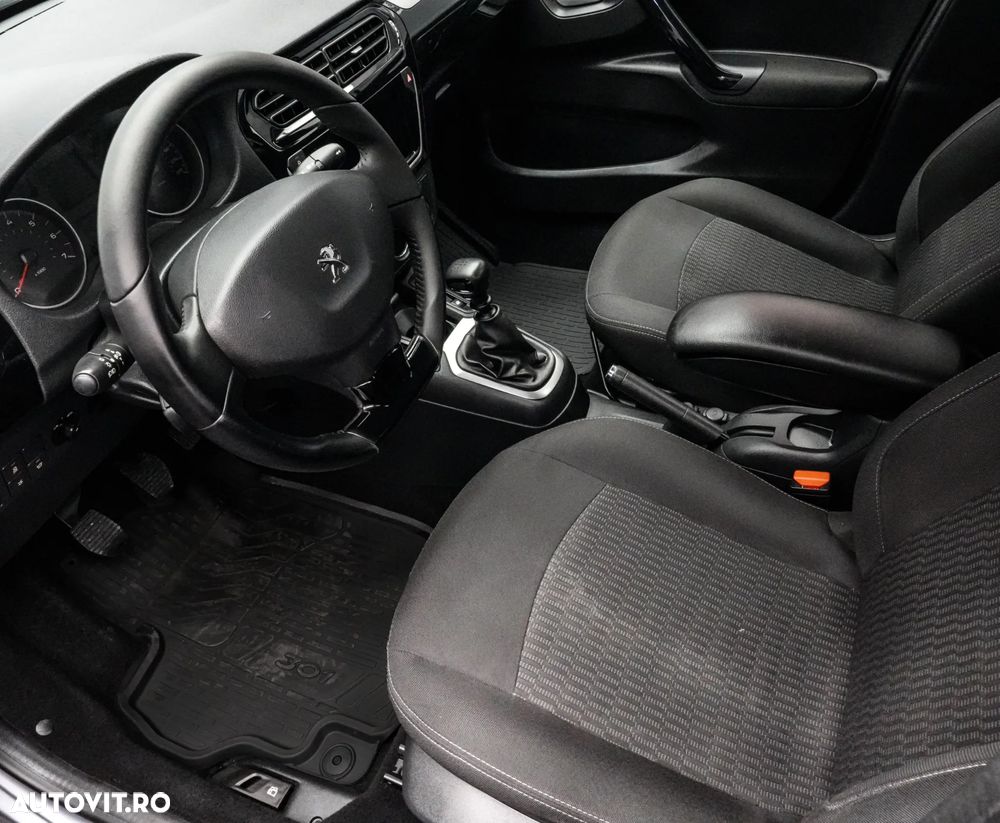 Peugeot 301 1.5 BlueHDI FAP Allure - 11
