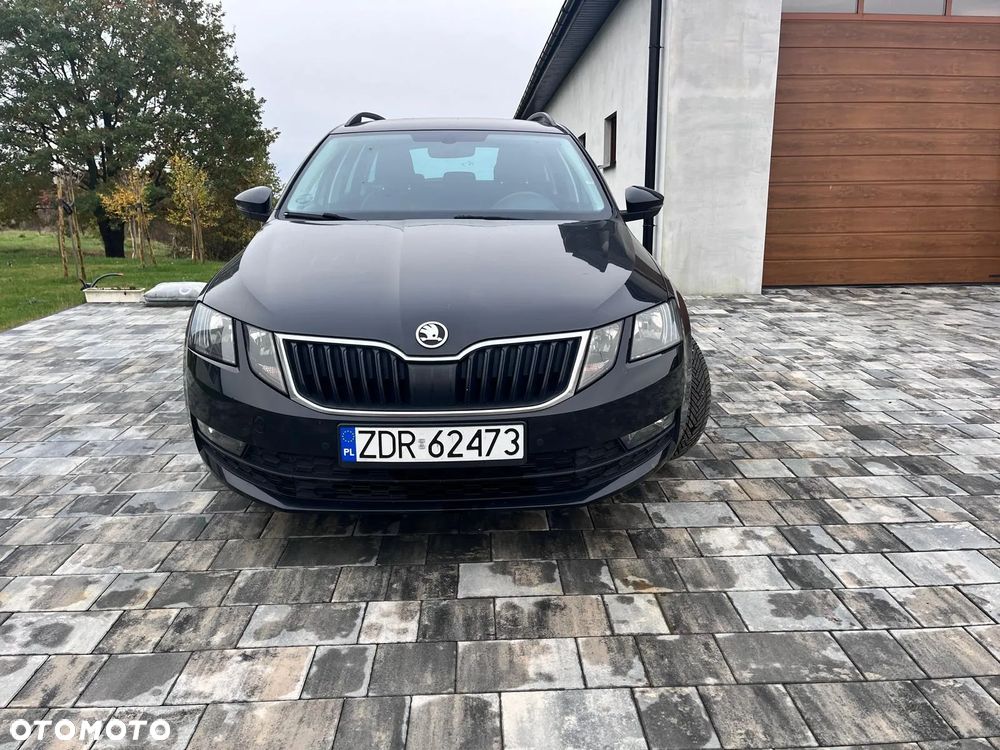 Skoda Octavia 2017 photo 2
