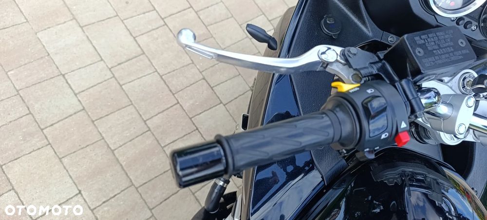 Suzuki Bandit - 12