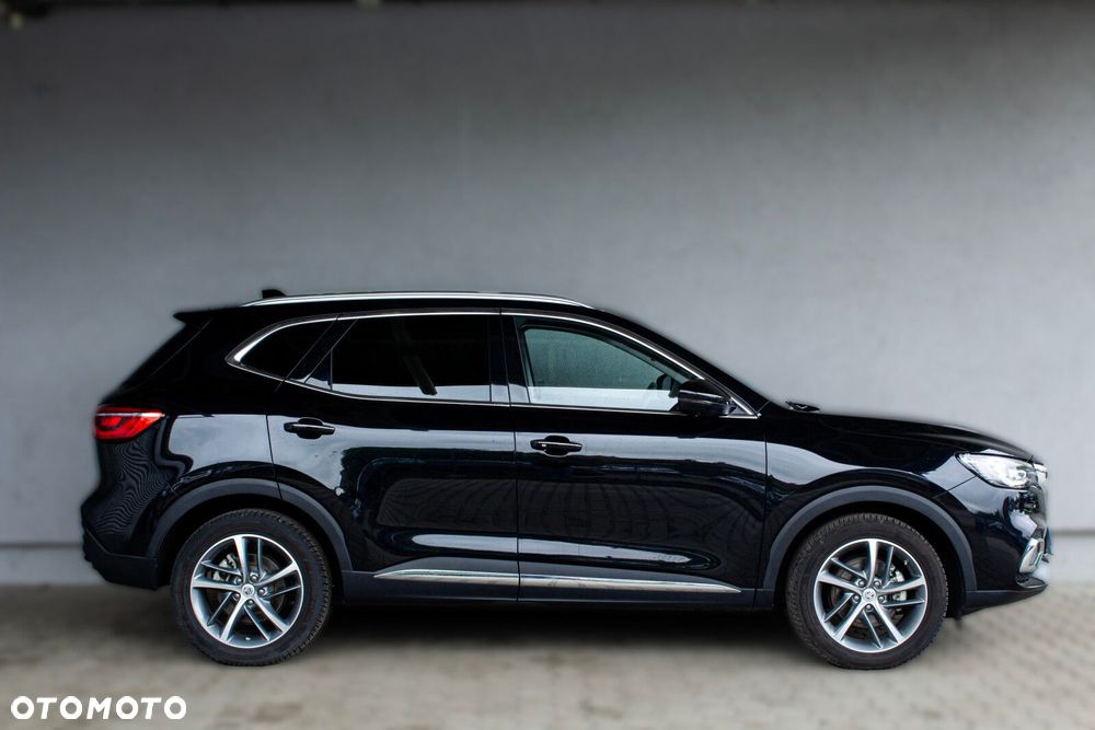 MG HS 1.5 T-GDI Excite DCT - 5