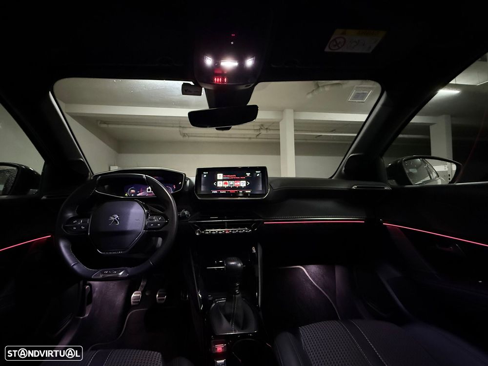 Peugeot 208 1.2 PureTech GT Line - 9
