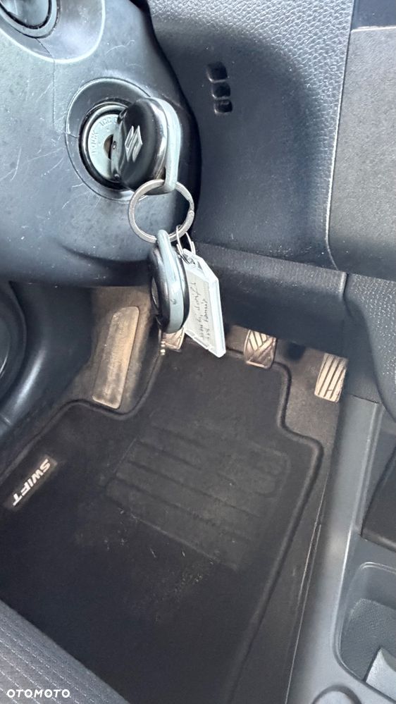 Suzuki Swift - 38