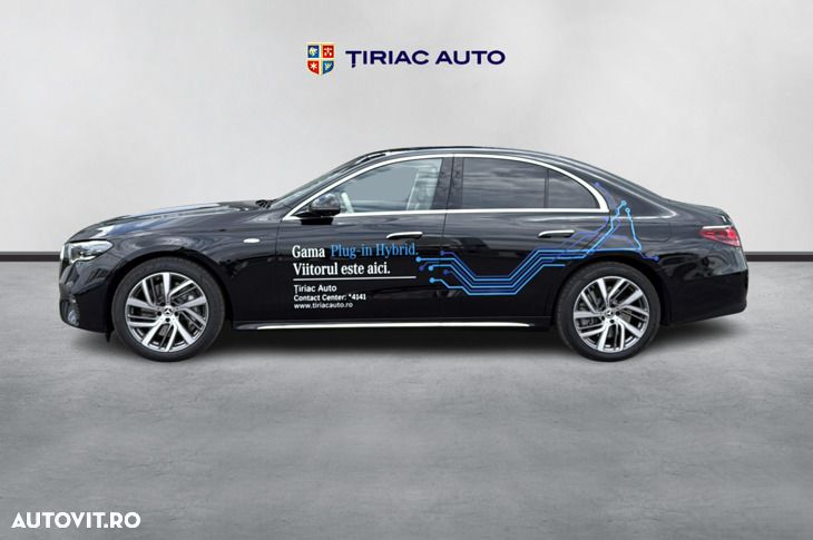 Mercedes-Benz E 300 4MATIC Aut. - 3