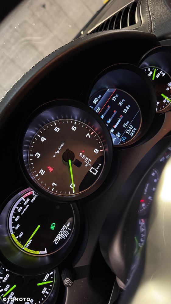 Porsche Cayenne S E-Hybrid - 20