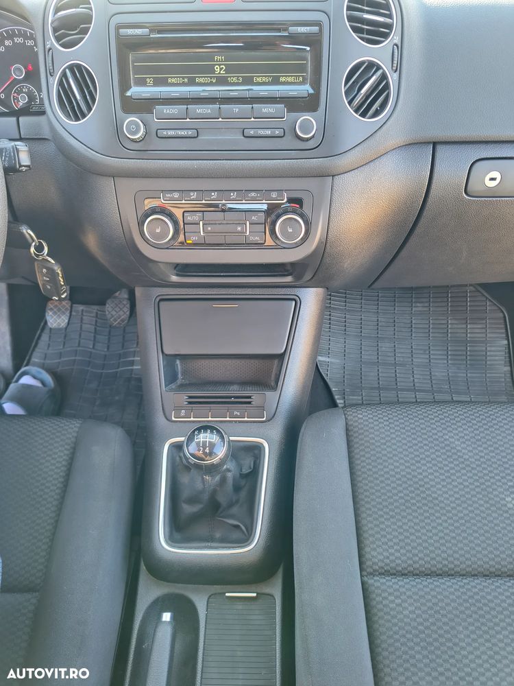 Volkswagen Golf Plus - 8