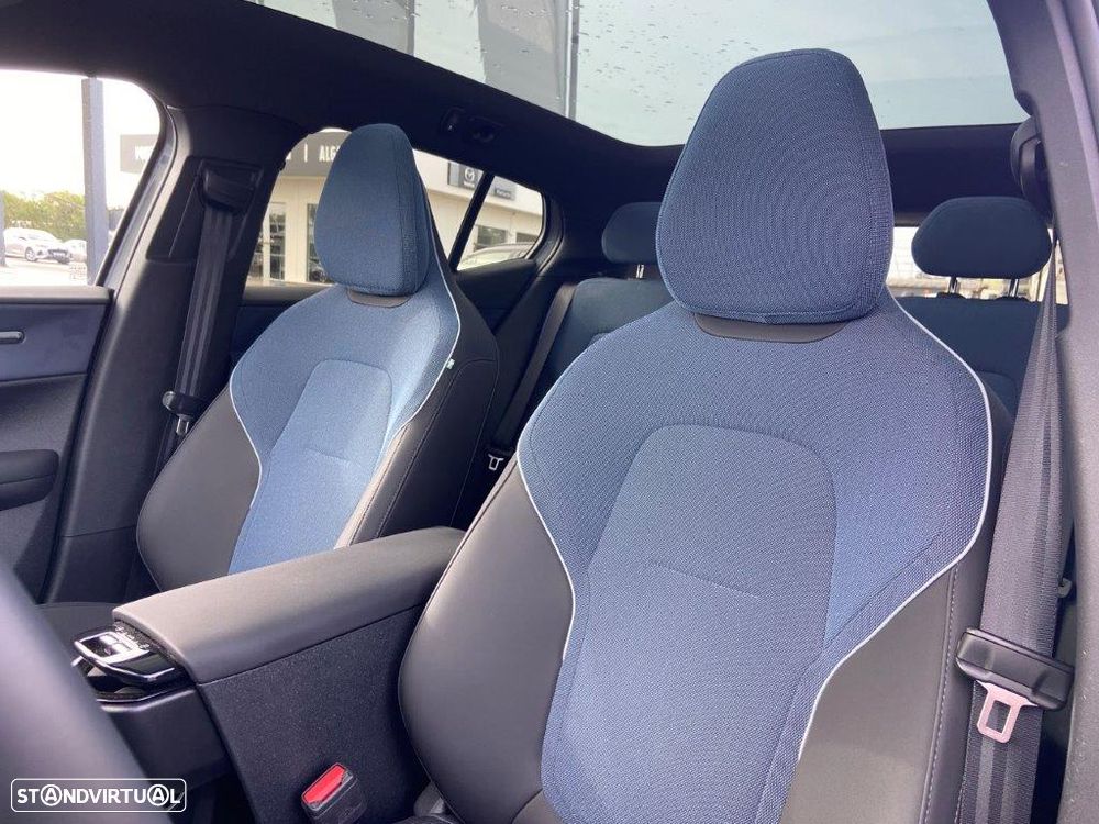 Volvo EX30 69 kWh Twin Motor Ultra - 12