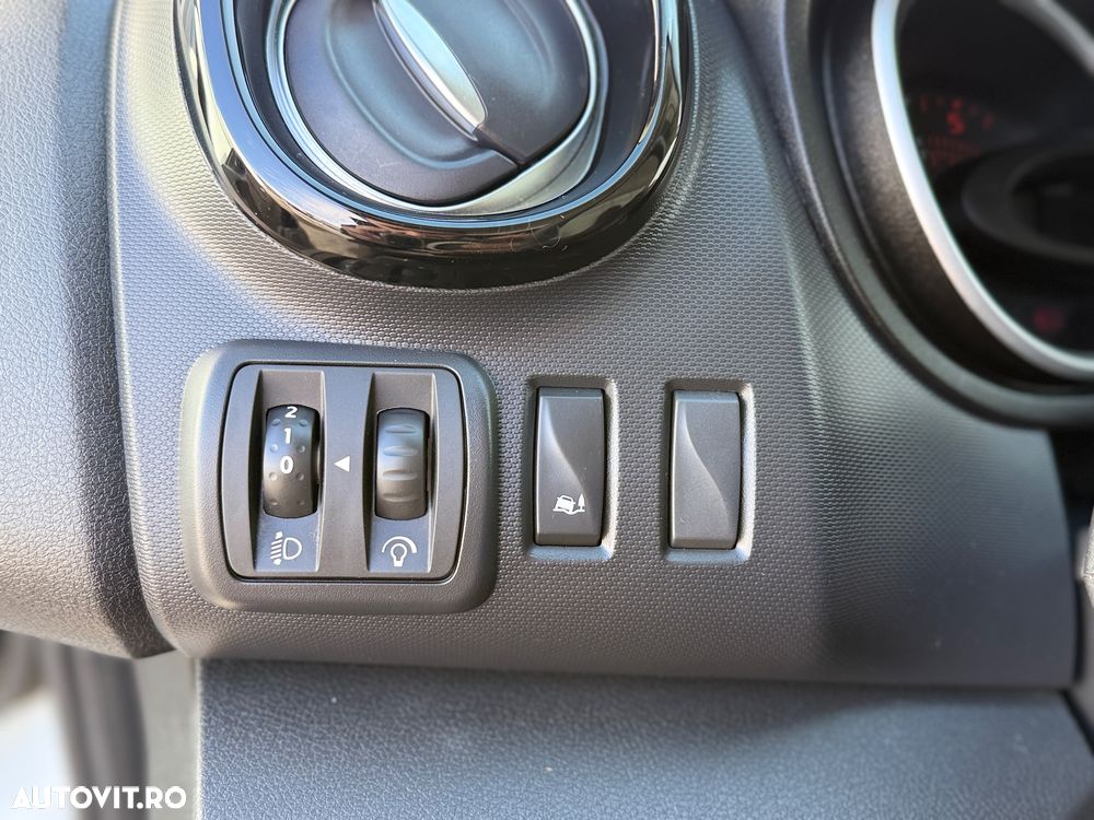 Renault Trafic Grand Combi Life - 9