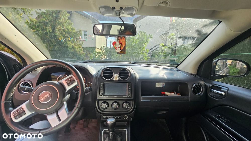 Jeep Compass - 8