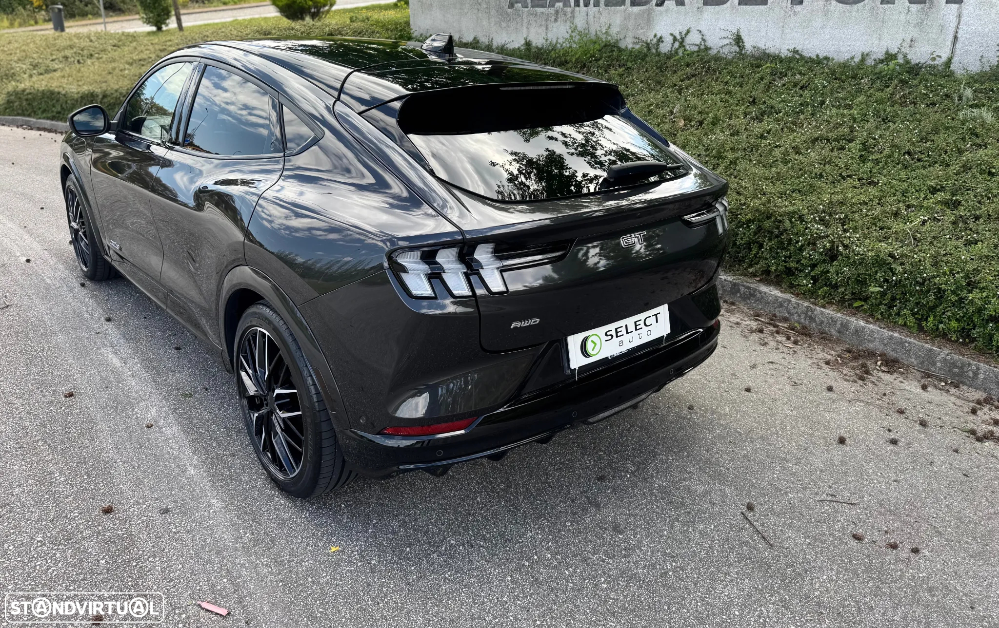 Ford Mustang Mach-E 98.7 kWh GT AWD - 8