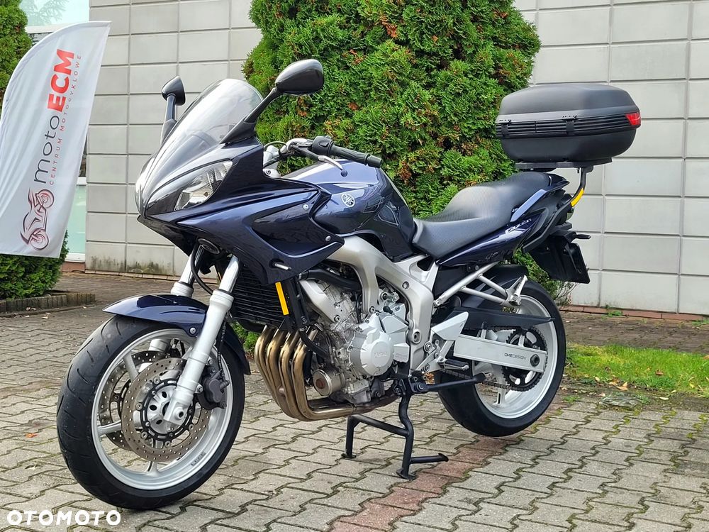 Yamaha FZ6 - 2