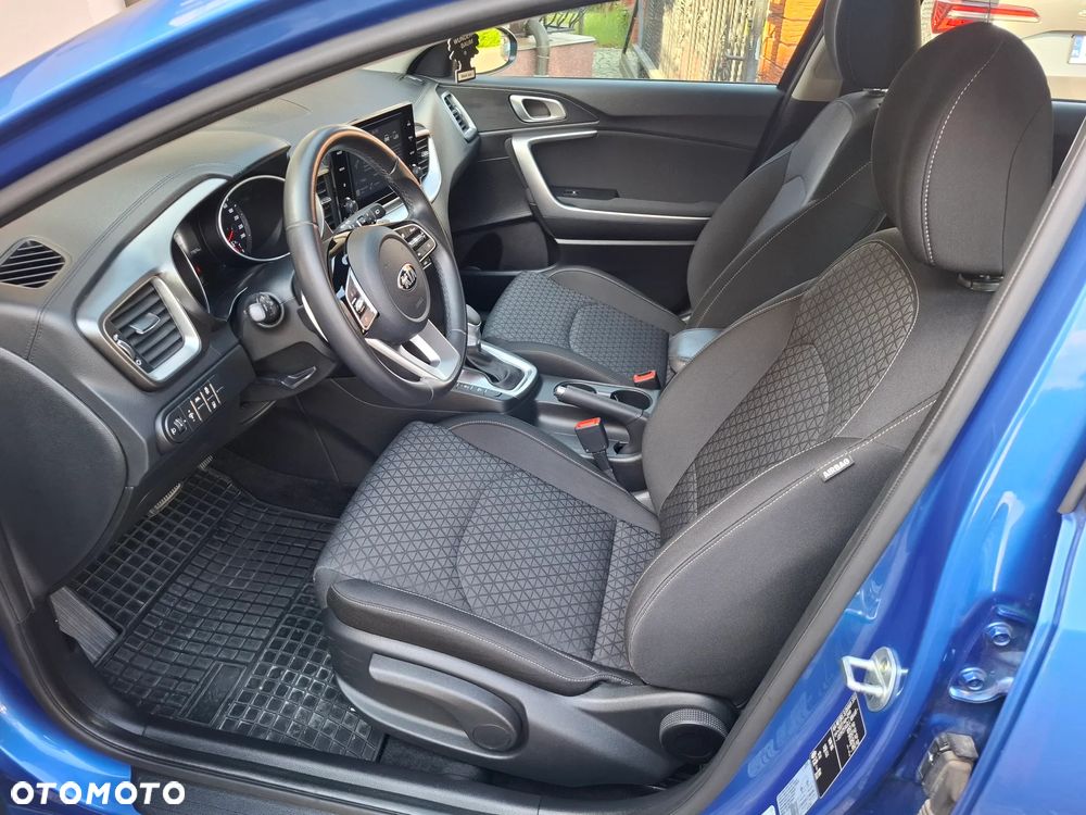 Kia Ceed 1.4 T-GDI M DCT - 17