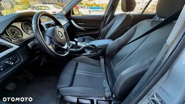 BMW Seria 3 316d - 10