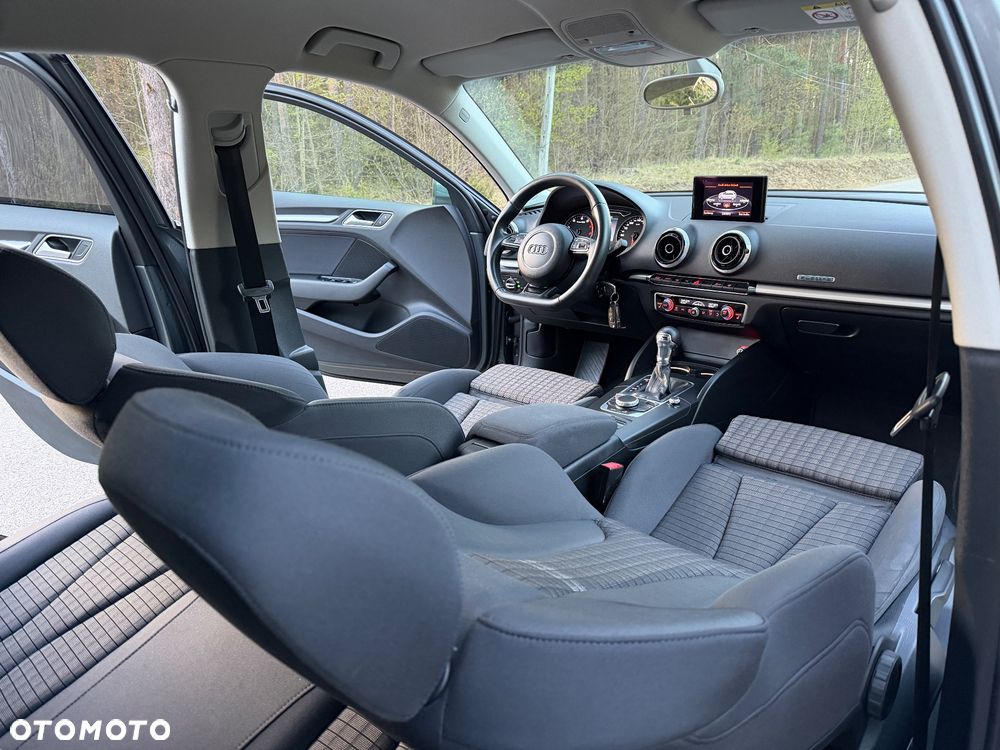 Audi A3 Sportback 1.8 TFSI Quattro Attraction S tronic - 26