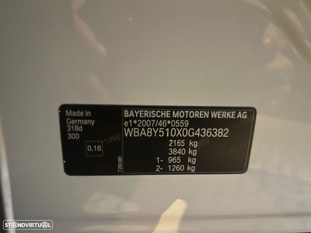 BMW 318 Gran Turismo d Aut. Luxury Line - 36