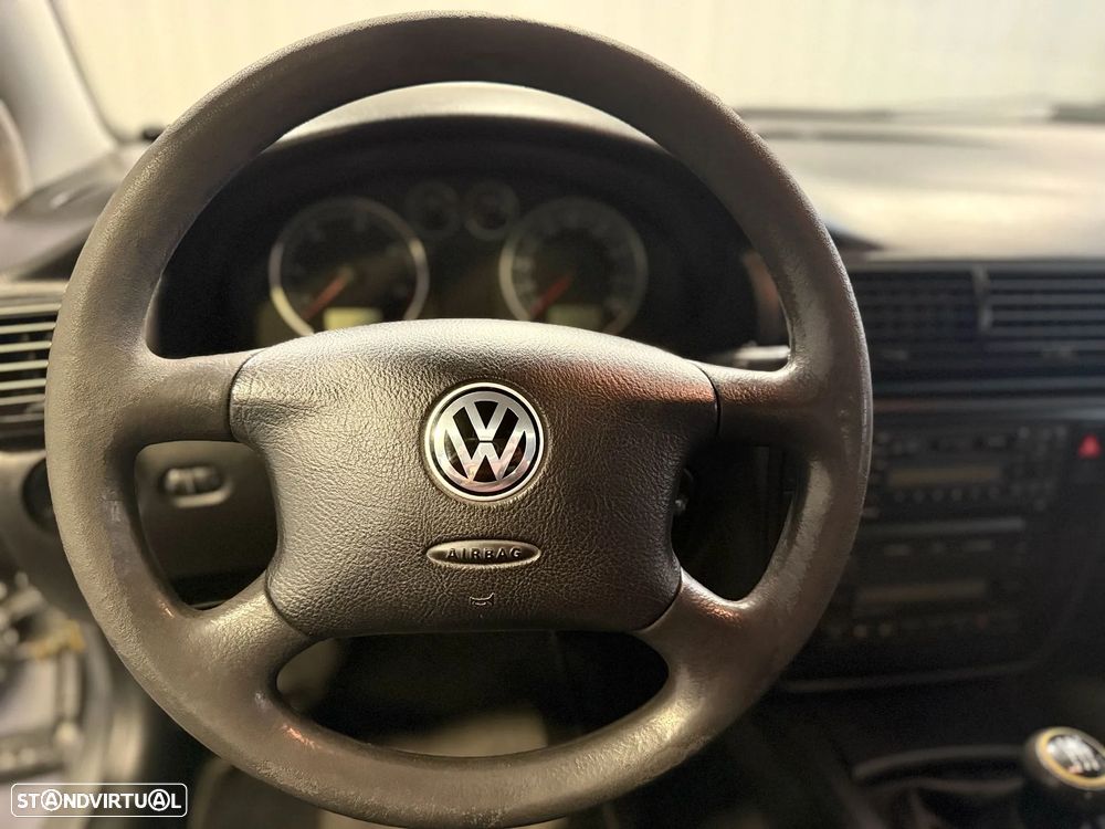 VW Passat 1.9 TDi Trendline 4M - 10