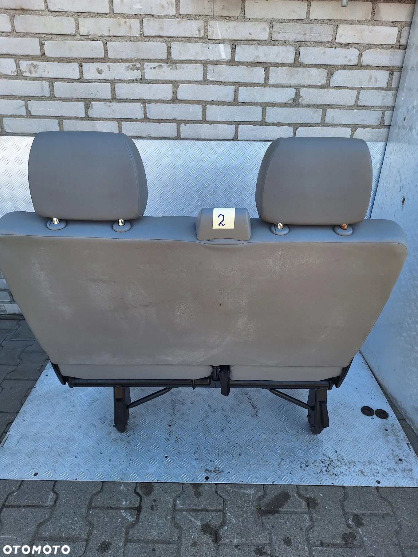 FOTEL KANAPA DWÓJKA 2 RZĄD SKŁADANY - VW TRANSPORTER T5 CARAVELLE - 5