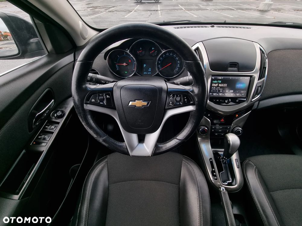 Chevrolet Cruze - 11