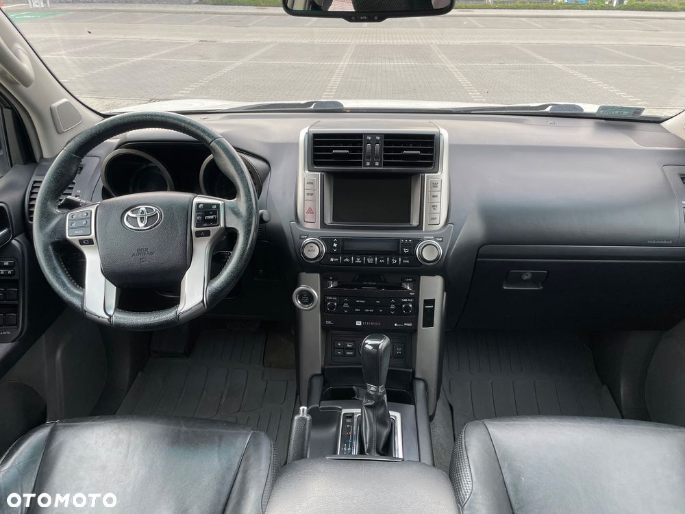 Toyota Land Cruiser LC 4.0 V6 Premium - 15