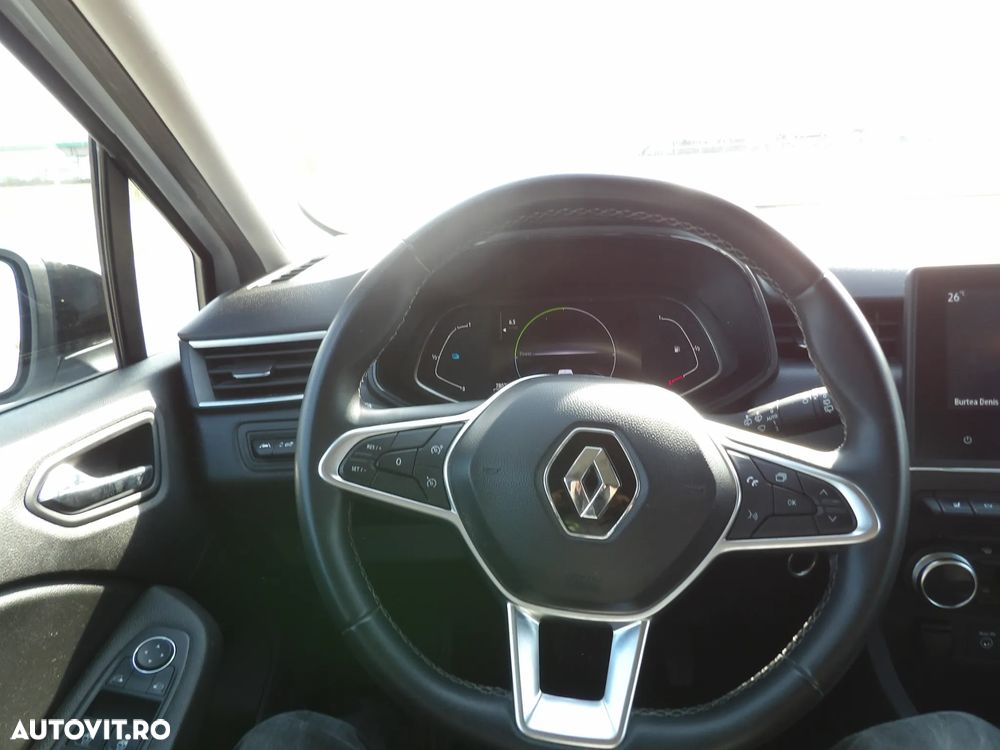Renault Clio - 22