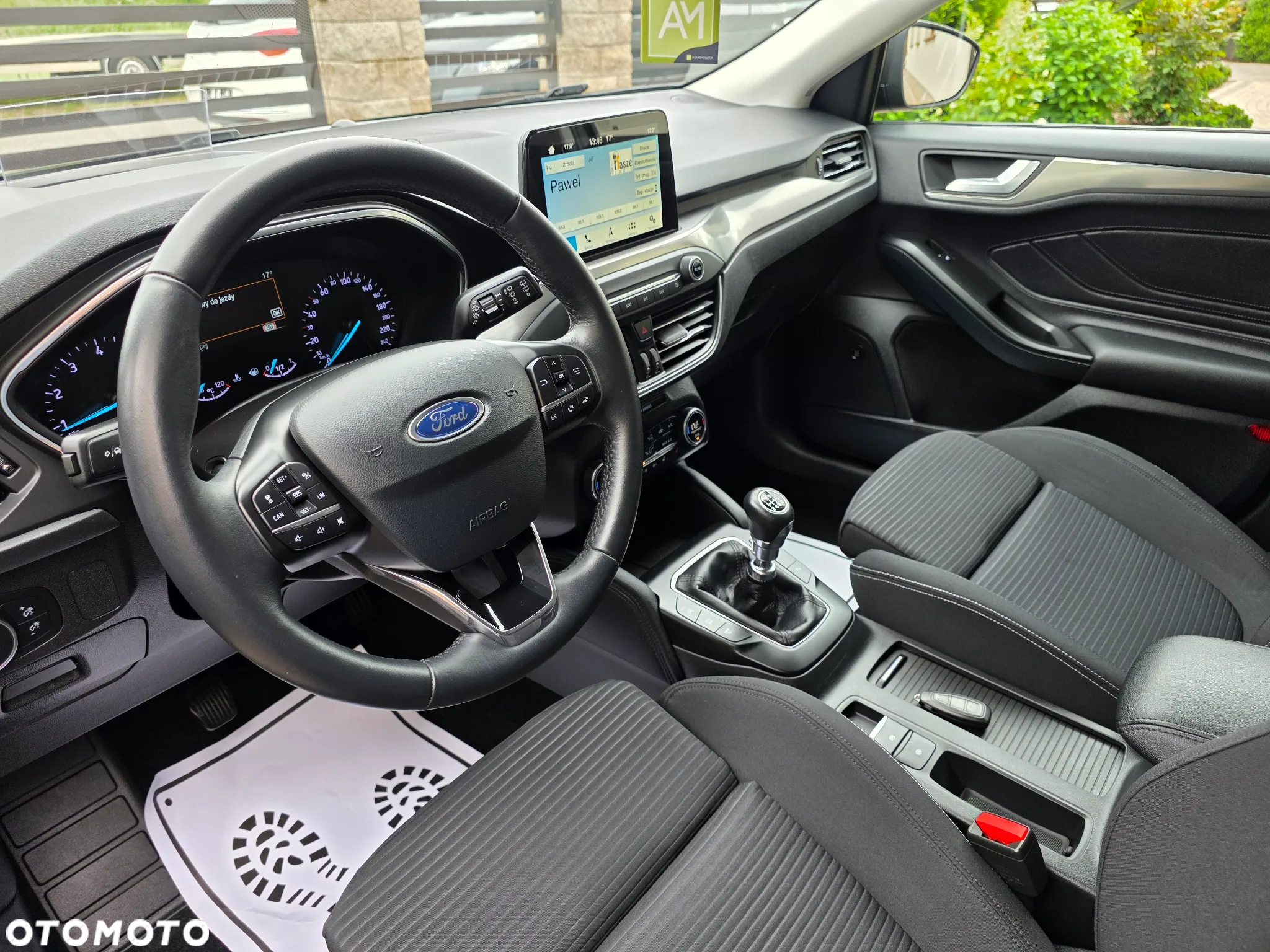 Ford Focus - 30