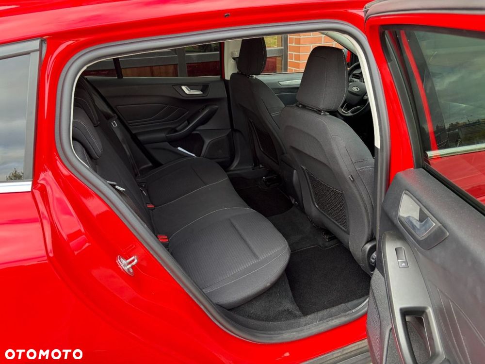 Ford Focus SW 2.0 TDCi DPF S&S Business - 16