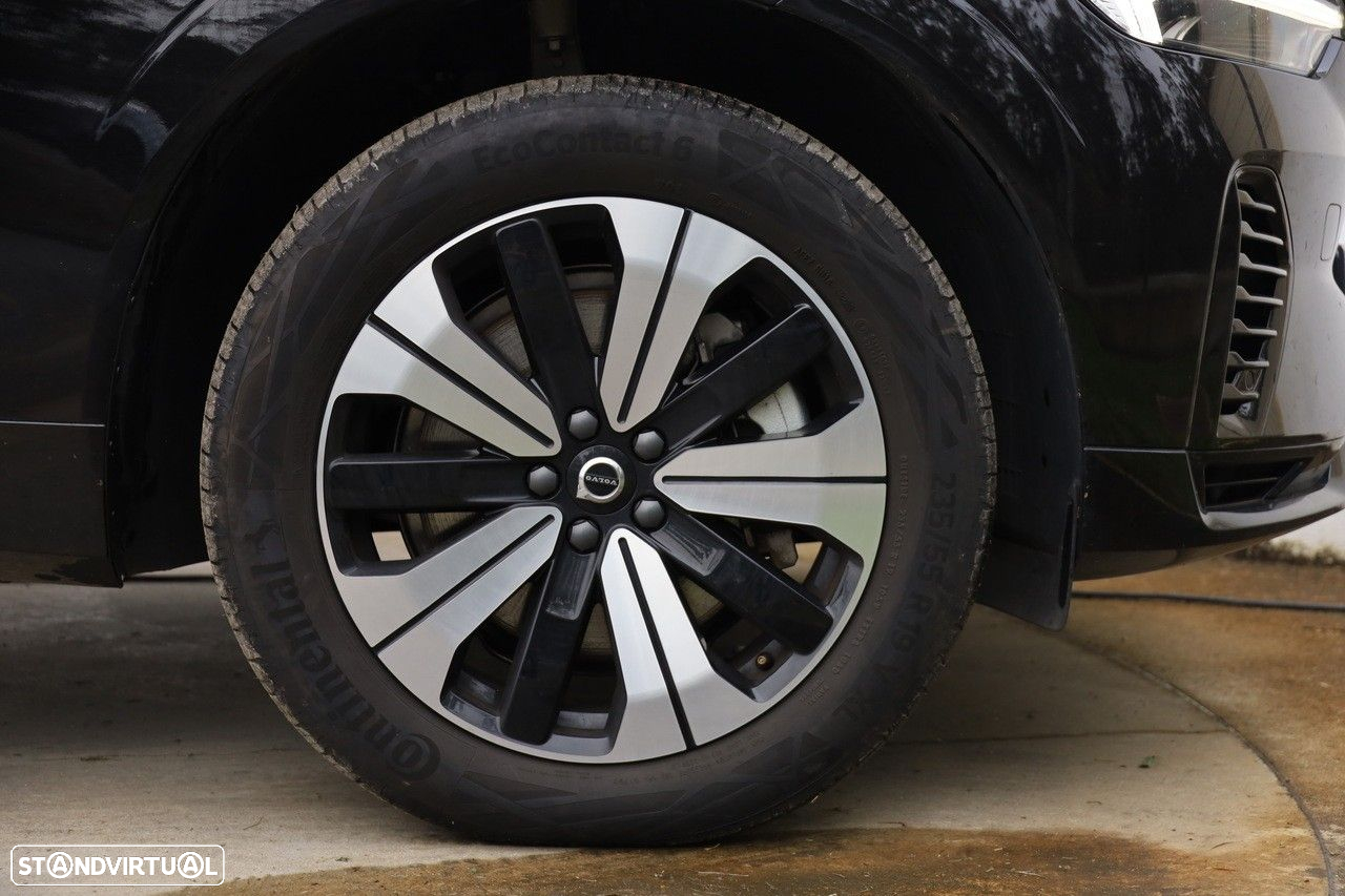 Volvo XC 60 2.0 T6 PHEV Plus Dark AWD - 26
