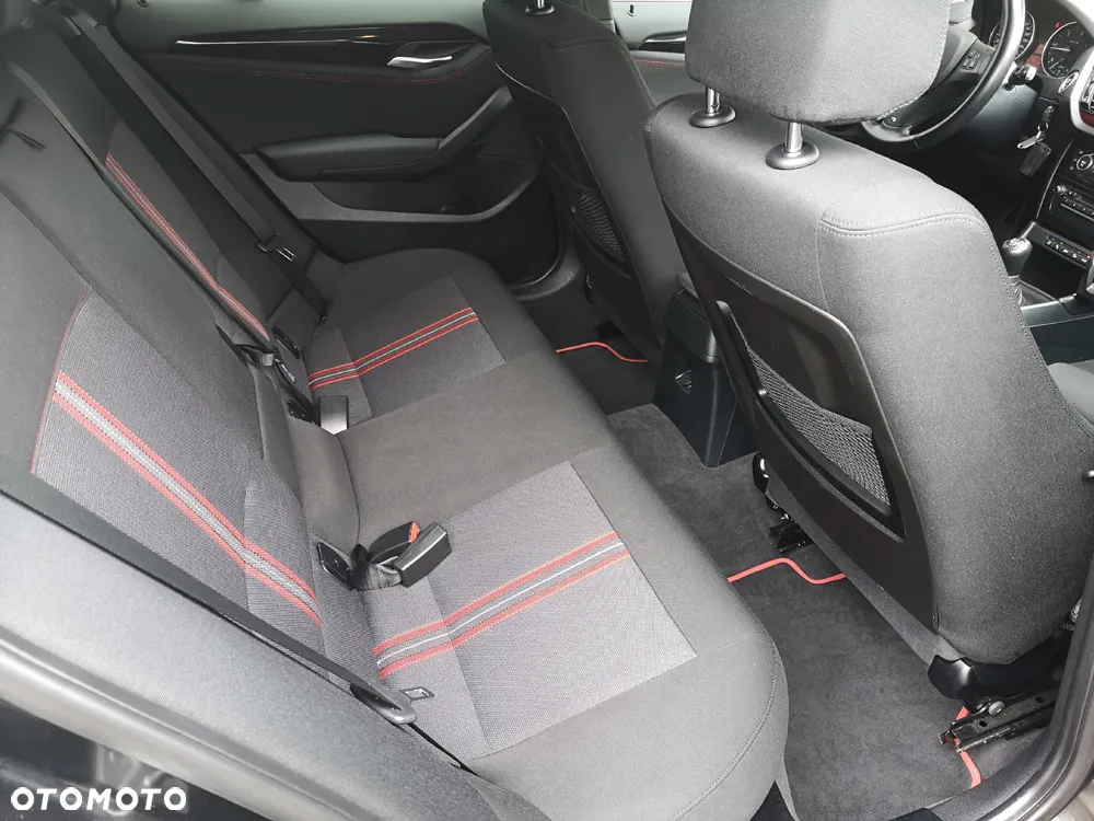BMW X1 xDrive18d - 25