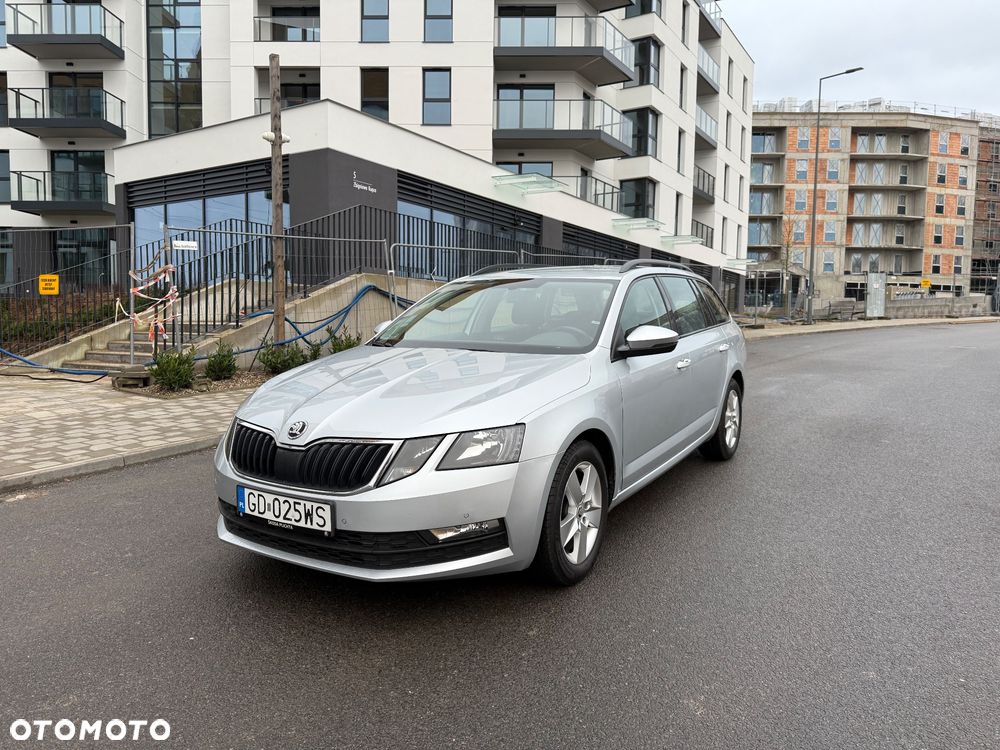Skoda Octavia 1.5 TSI ACT Ambition - 4