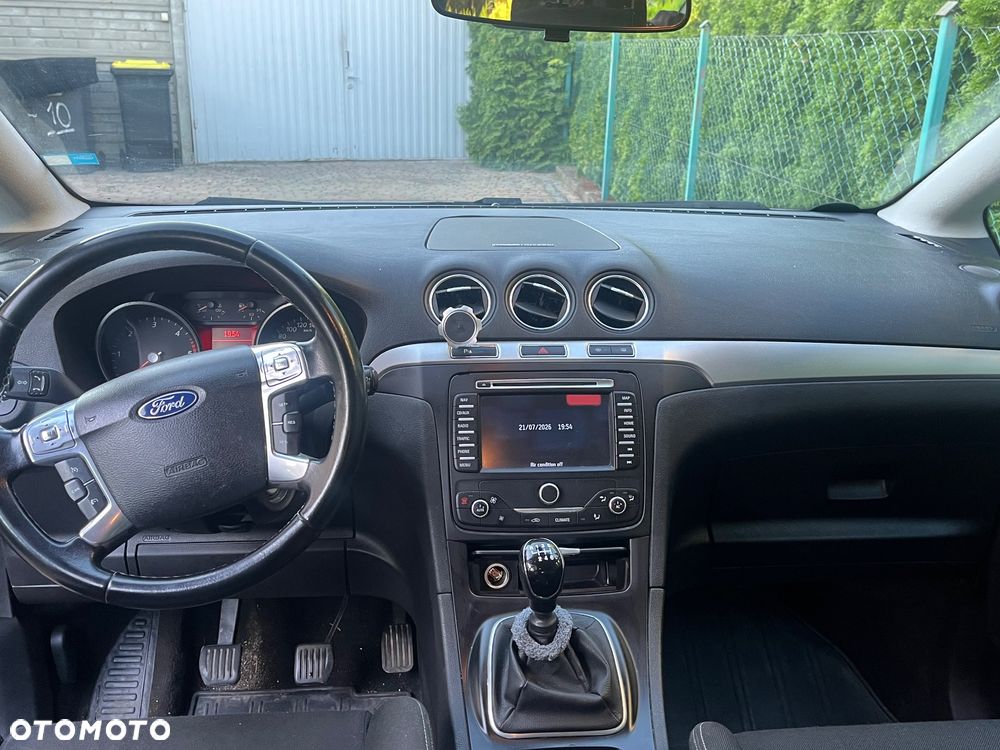 Ford S-Max 2.0 TDCi DPF Titanium - 13