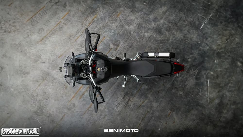 Aprilia Tuareg 660 - 7