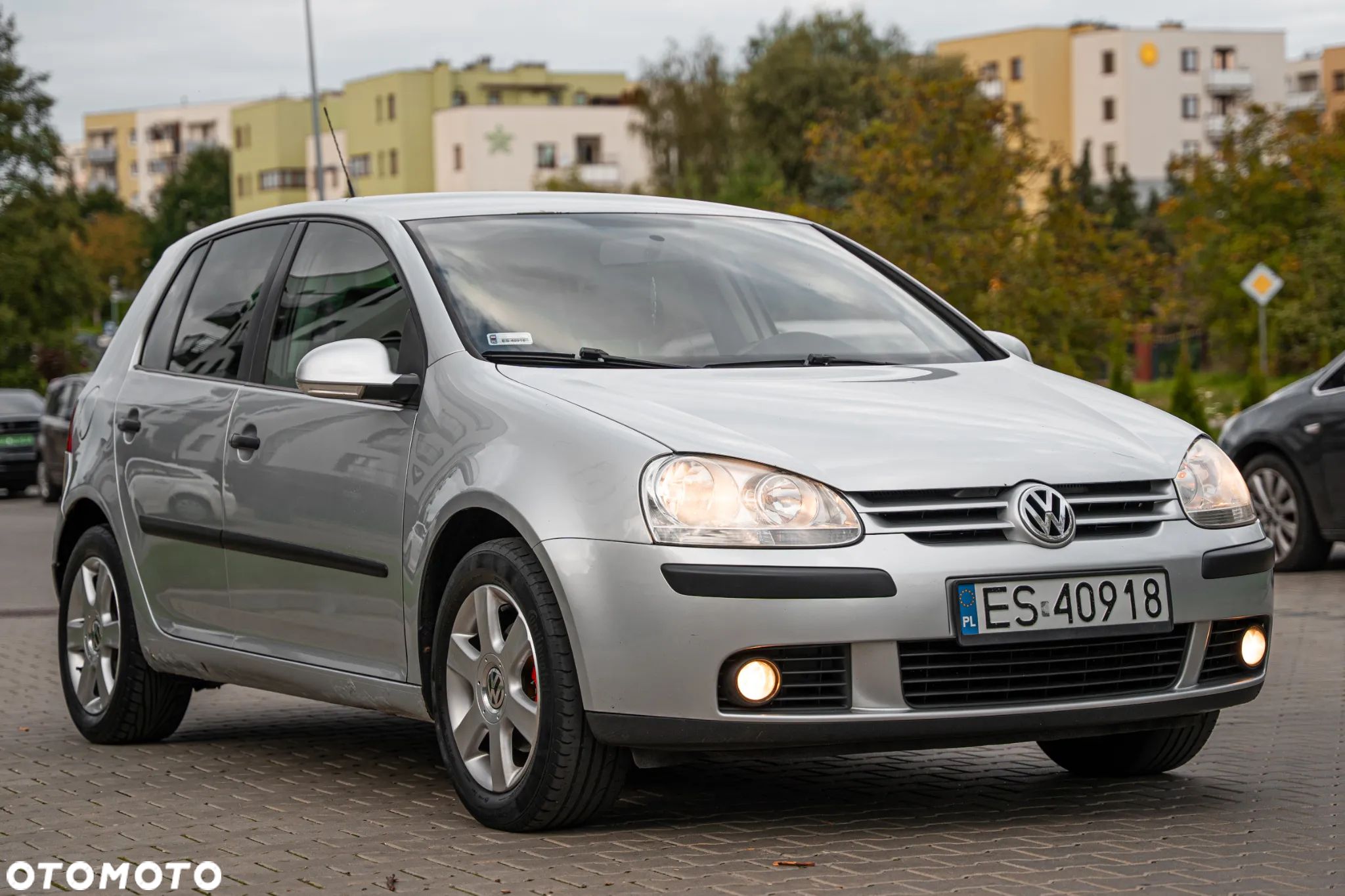 Volkswagen Golf V 1.6 Comfortline - 1
