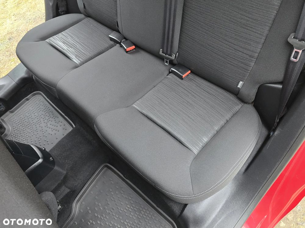 Peugeot 208 1.2 PureTech Style - 25