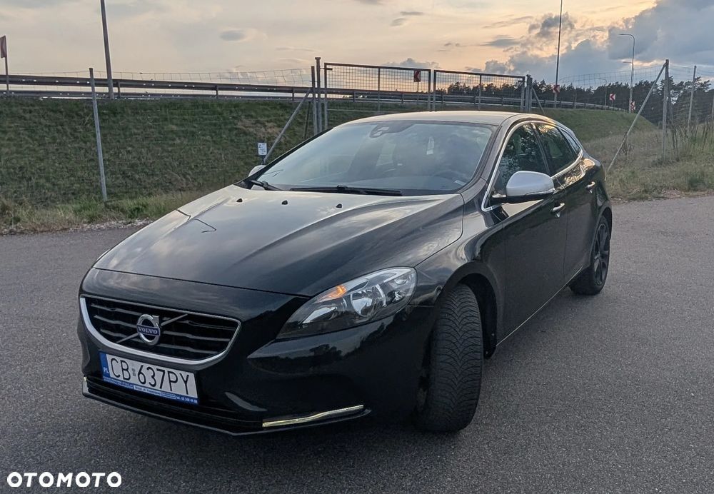 Volvo V40 ver-d2 - 16