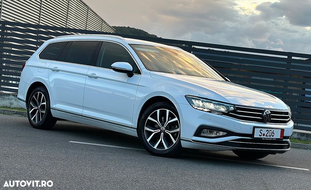 Volkswagen Passat 2.0 TDI DSG Highline - 19