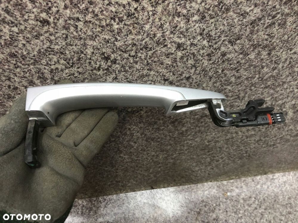 BMW E70 klamka Keyless prawy przod prawa 354/7 BDB - 4