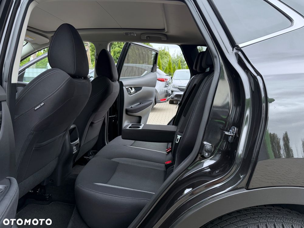 Nissan Qashqai - 30