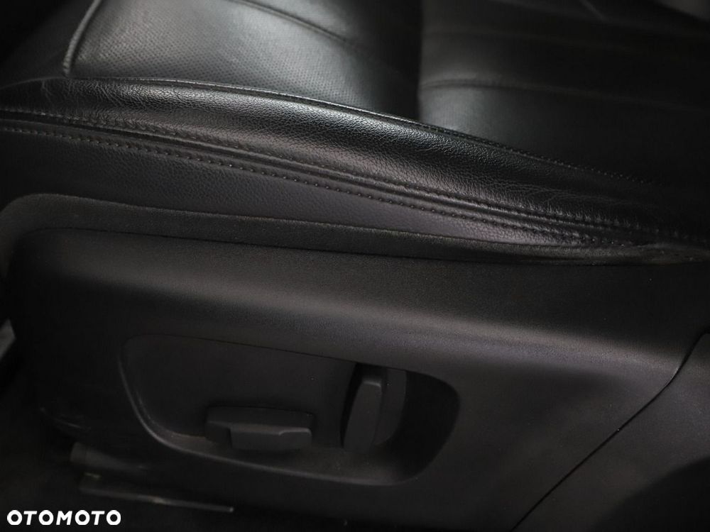 Land Rover Range Rover Evoque 2.0 D150 mHEV S - 38
