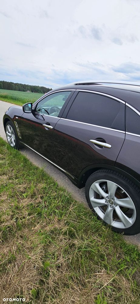 Infiniti FX FX30d S - 10