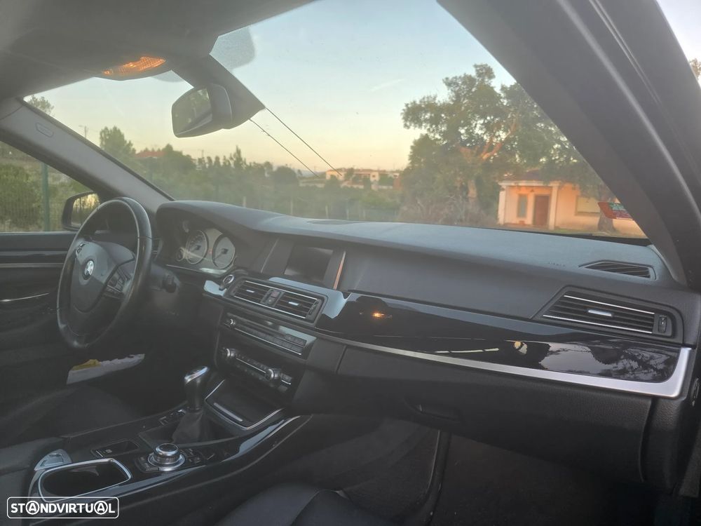 BMW 518 d Line Luxury - 12
