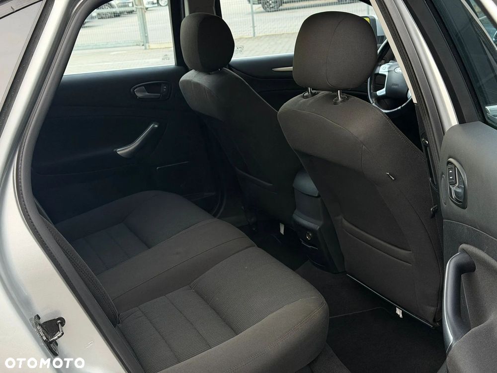 Ford Mondeo 2.0 TDCi Titanium X - 29