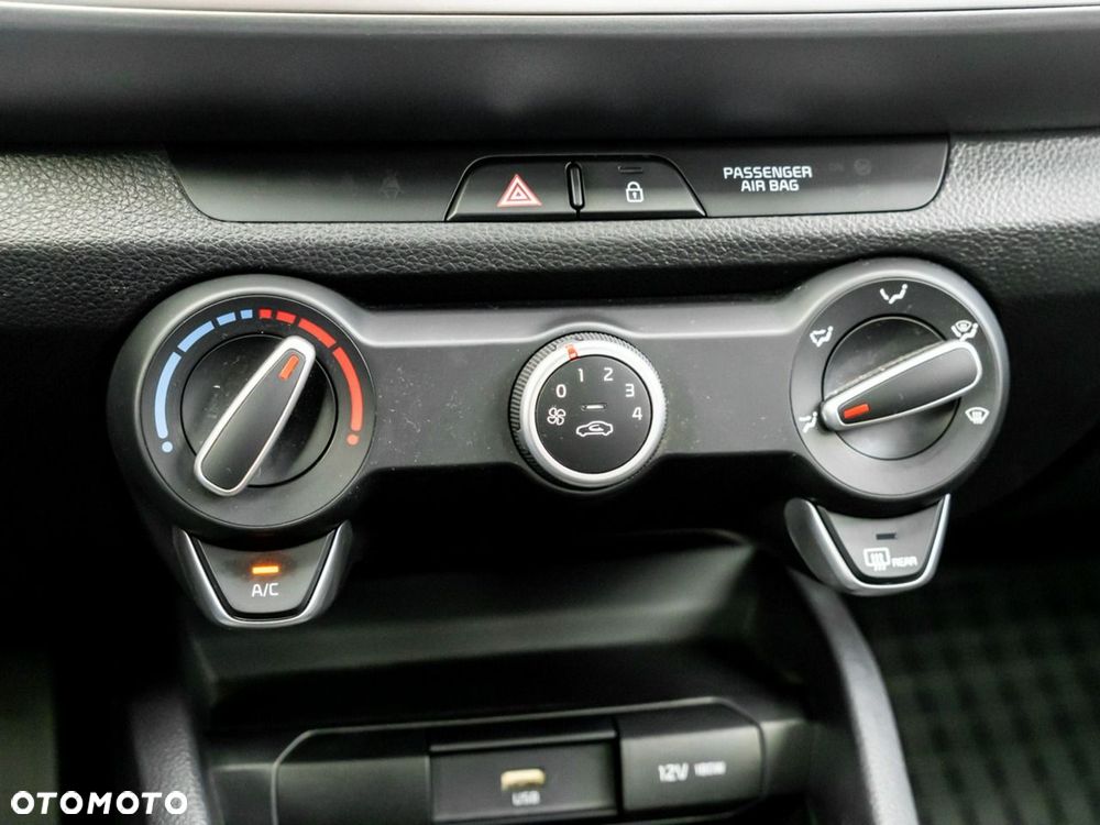 Kia Stonic 1.0 T-GDI M DCT - 16