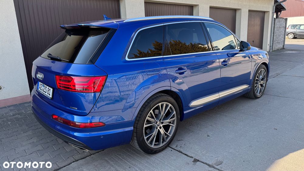 Audi Q7 - 16