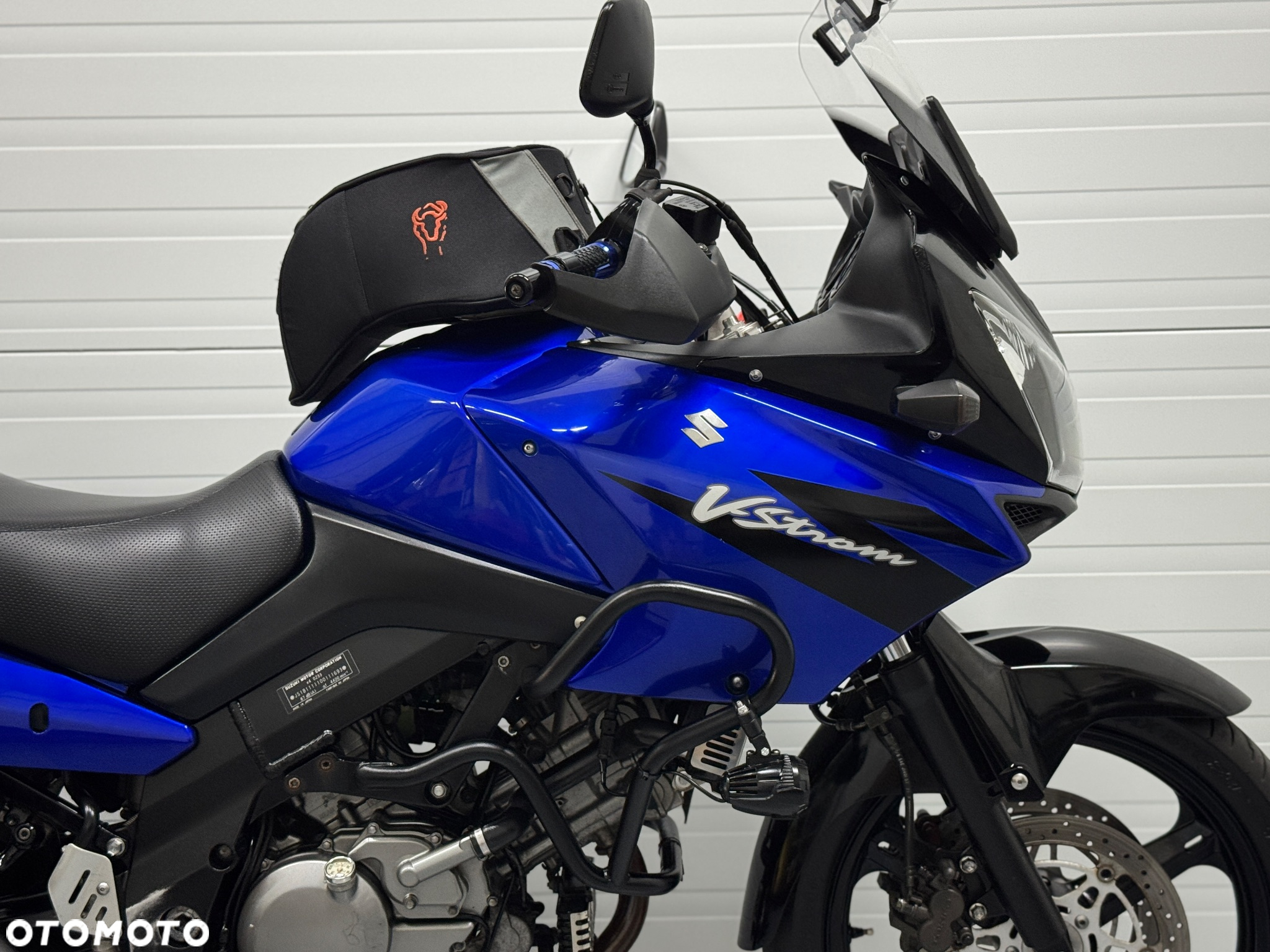 Suzuki V-STROM - 7