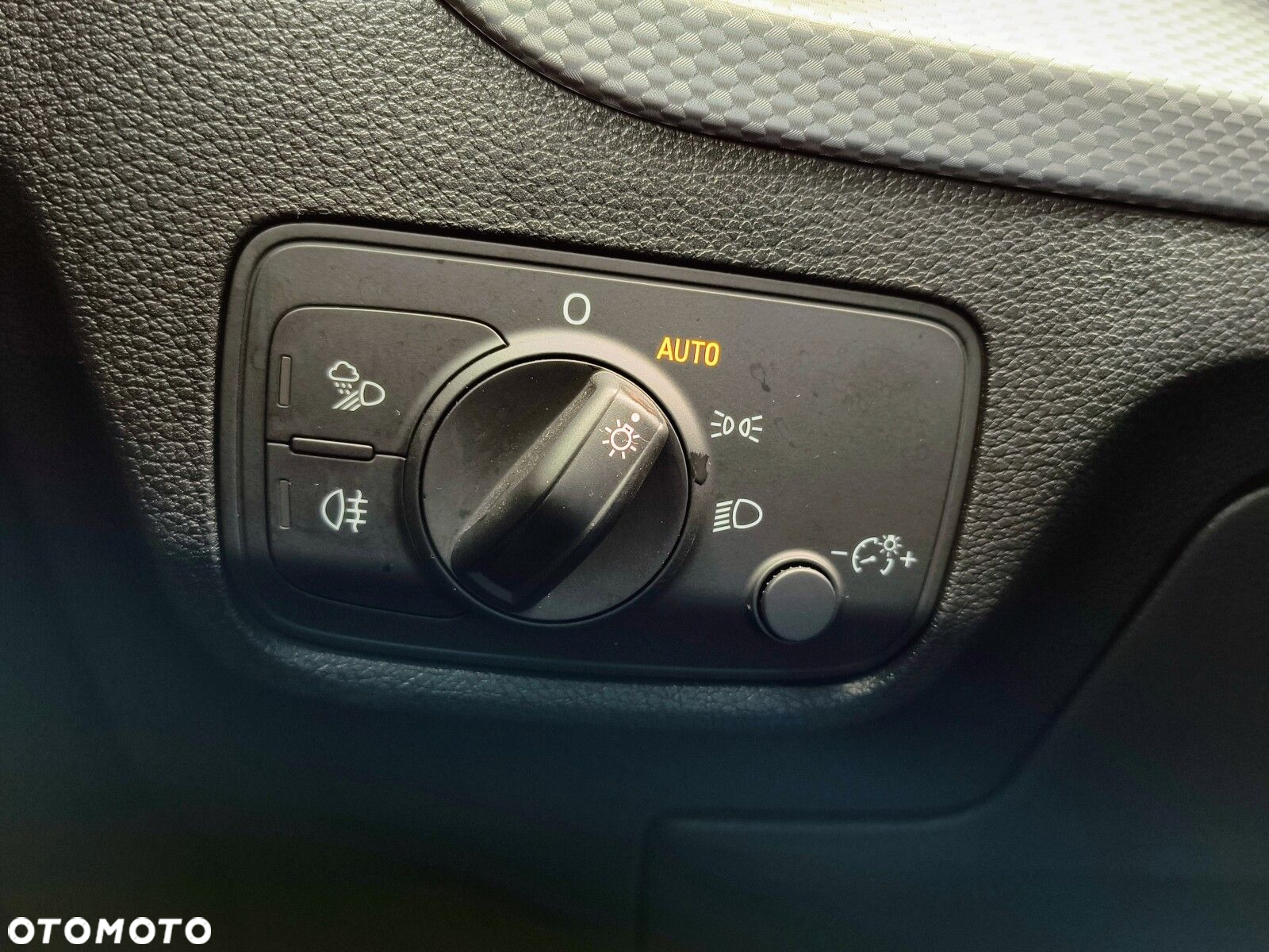 Audi Q2 35 TFSI S tronic - 14