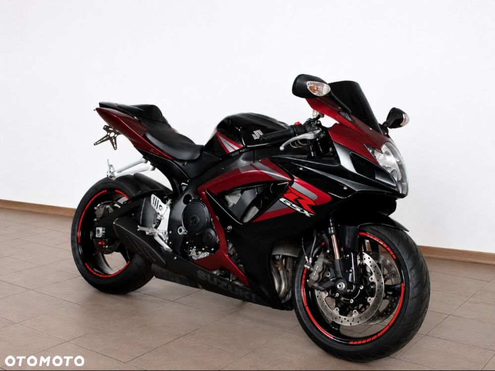 Suzuki GSX-R - 1