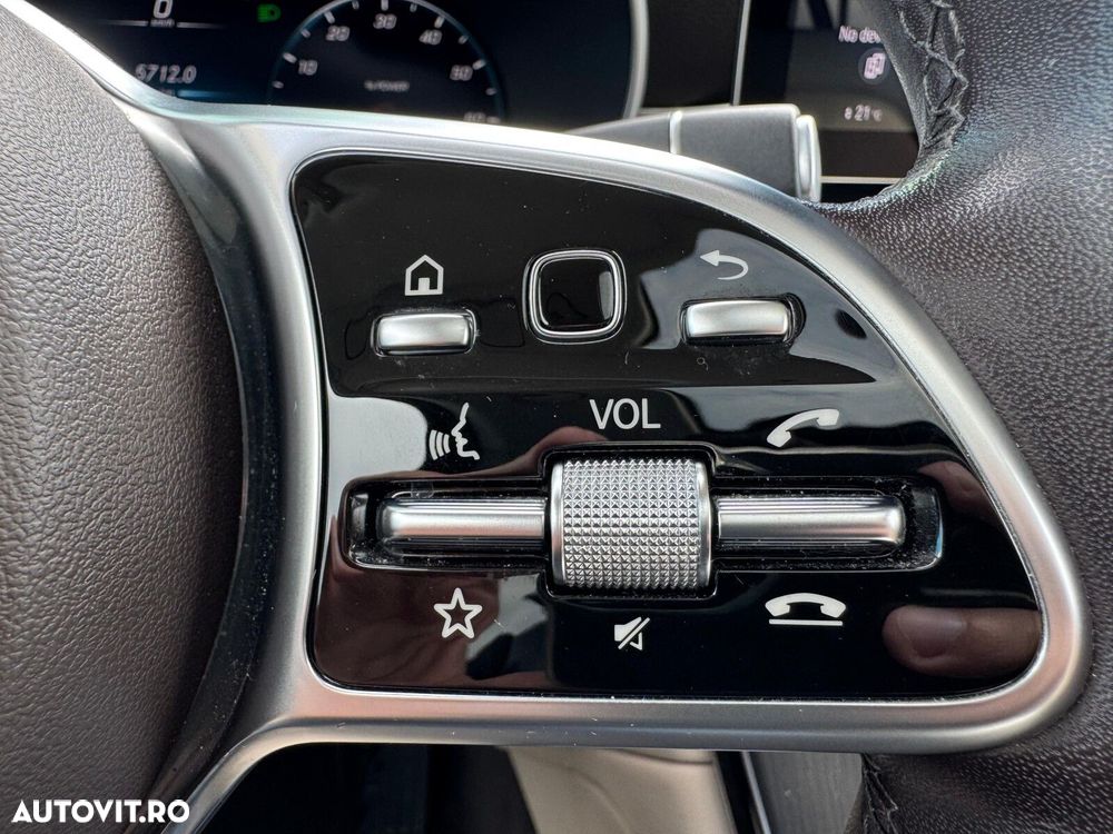 Mercedes-Benz GLC Coupe 300 e 4MATIC - 25