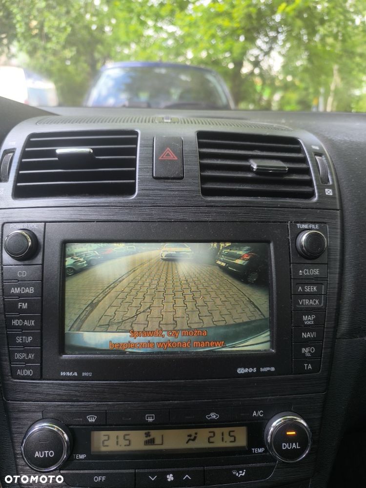 Toyota Avensis - 5